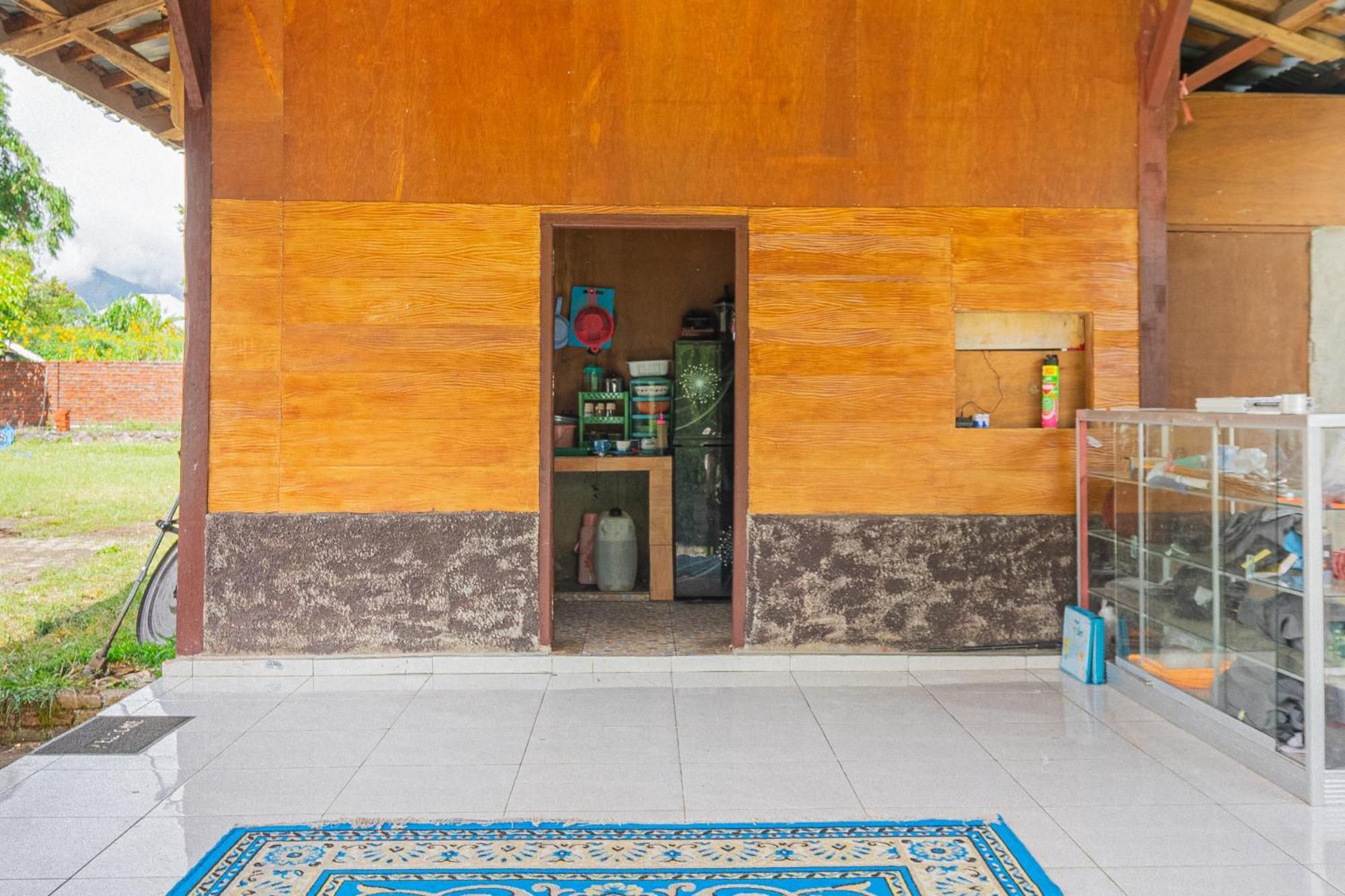 Puncak Rinjani Lodge ซัมบาลัง ลาวัง ภายนอก รูปภาพ